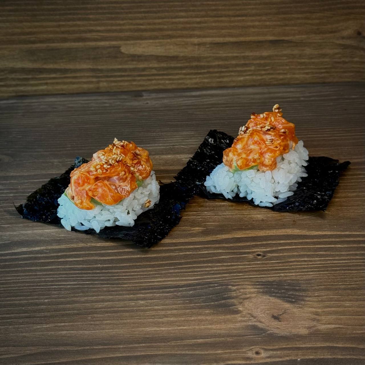 Фото Открытый ролл с лососем