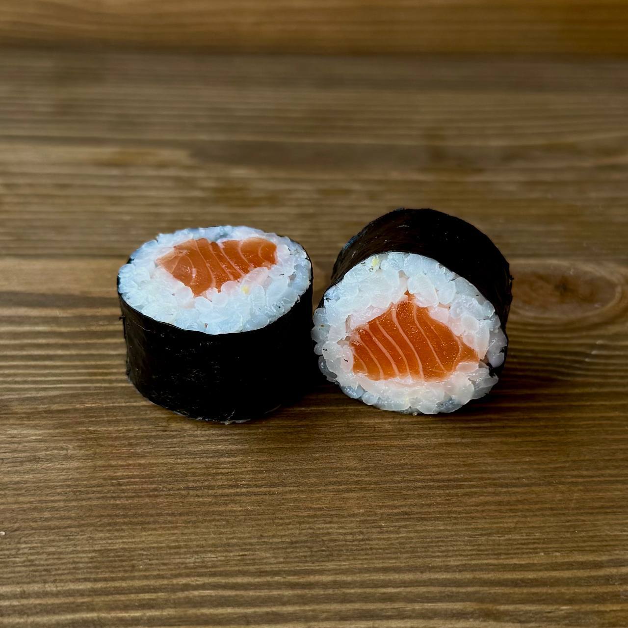 Фото Хосомаки лосось