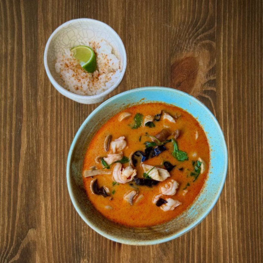 Фото Том Ям с морепродуктами