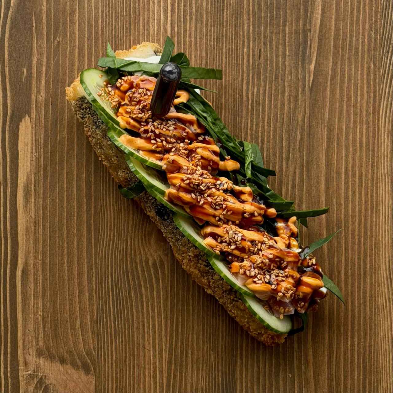 Фото Азиатский хот-дог W Fish